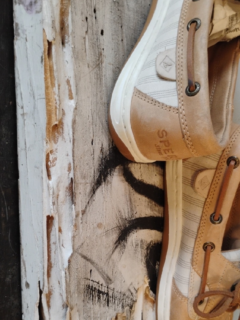 Sperry Tan Leather Boat Shoes - Lace Up Casual - Picture 6 of 8